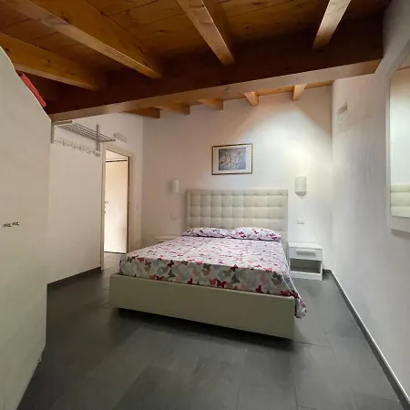 Апарт-отель Antica Residenza I Ronchi Di