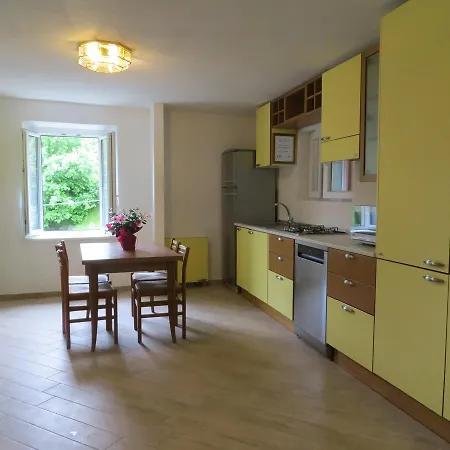 Antica Residenza I Ronchi Di Lägenhetshotell 2*